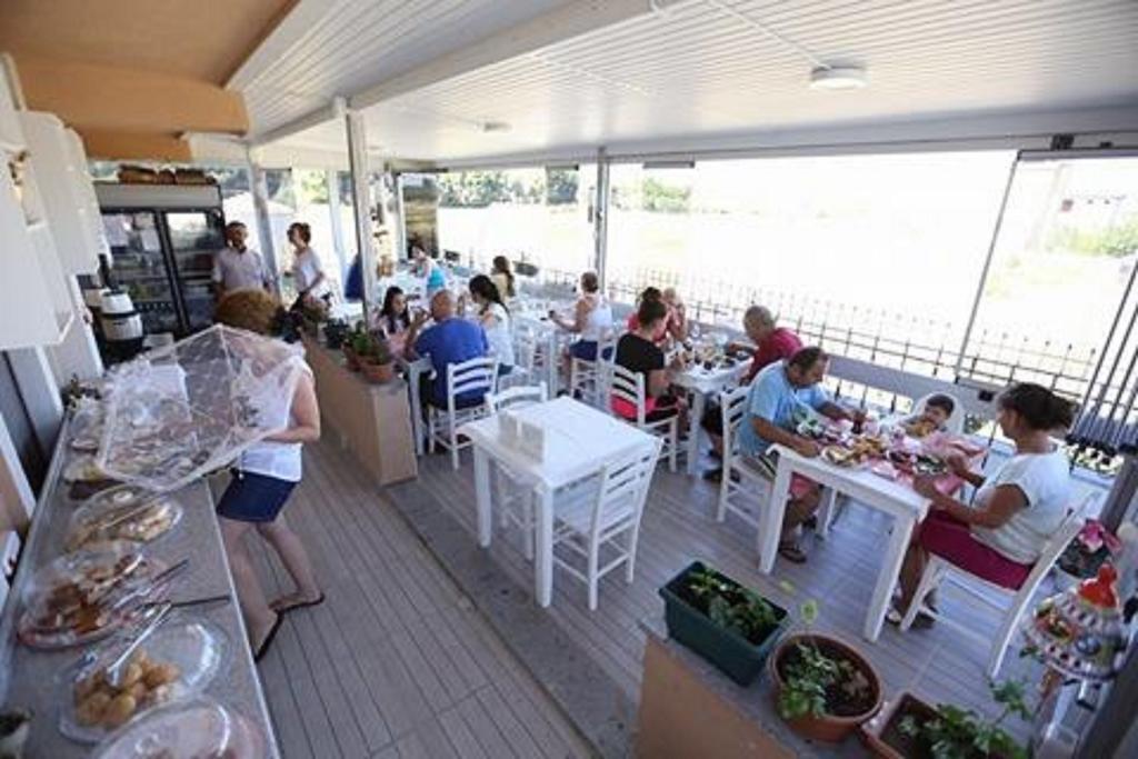 Ede Apart Otel Geyikli Buitenkant foto